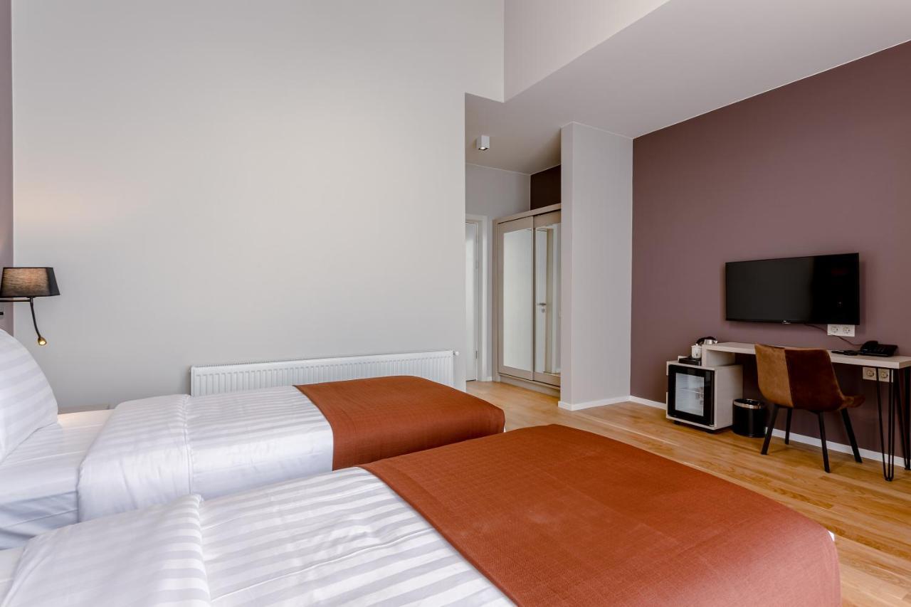 Hotel Tsiga กูเดาริ ภายนอก รูปภาพ